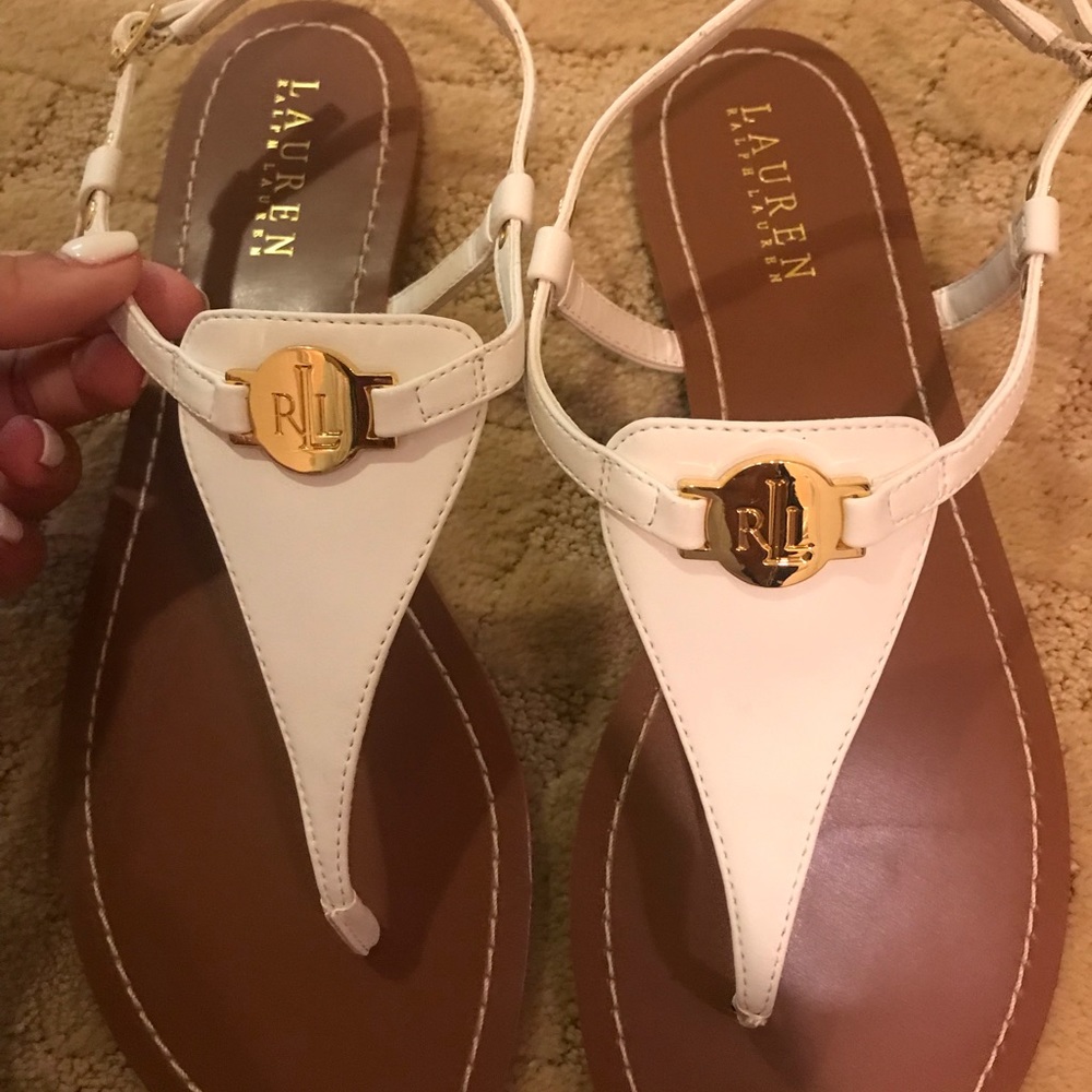 NEVER WORN SANDALS